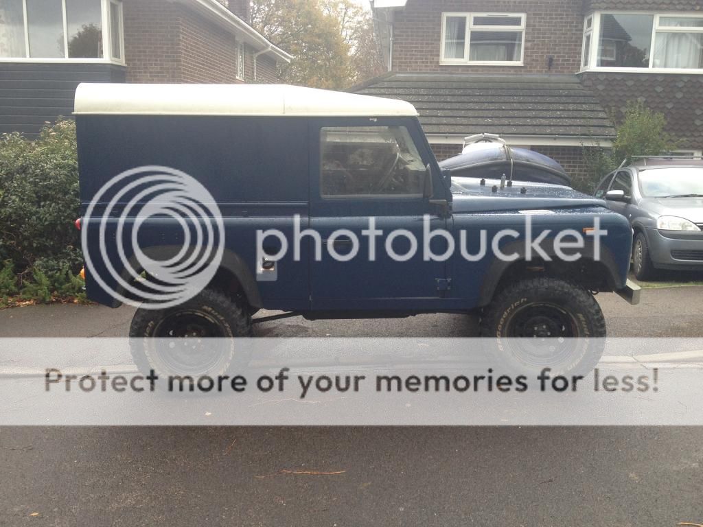LandRover1765_zps6bb1929c.jpg