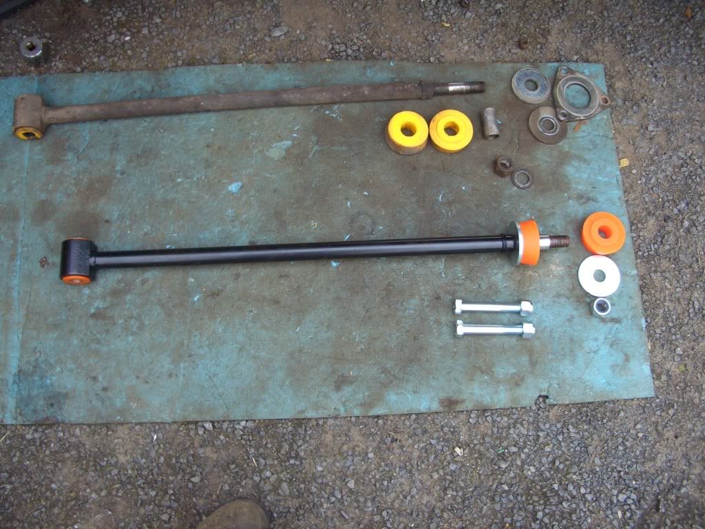 rearlowerlinkbushes011.jpg