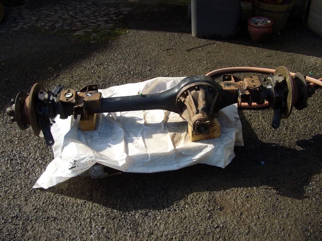 Axleout018.jpg
