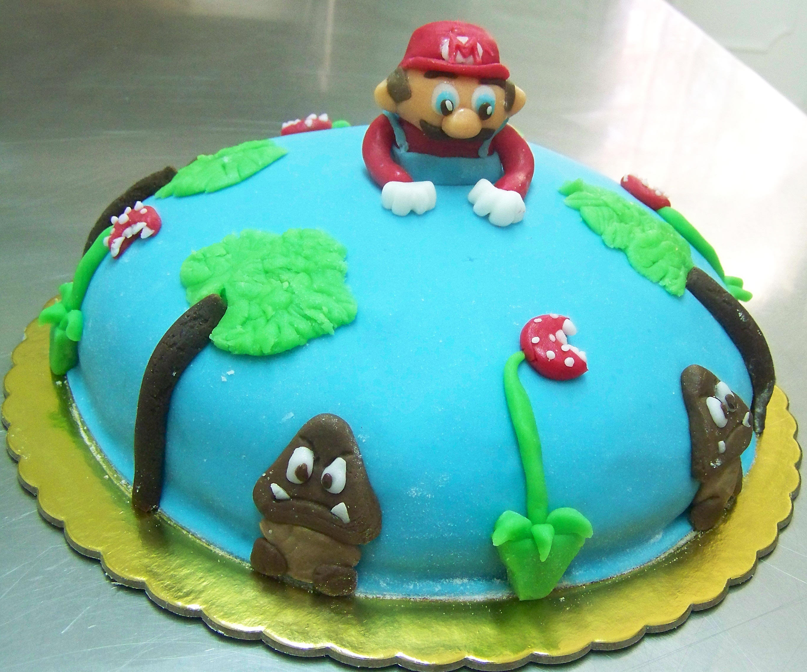 Mario-Birthday-Cake.jpg