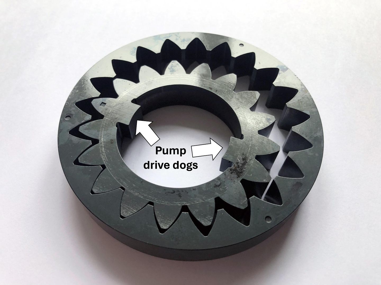 Pump_drive_dogs.jpg