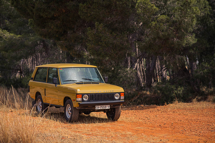 range_rover_classic_right_front_4.jpg